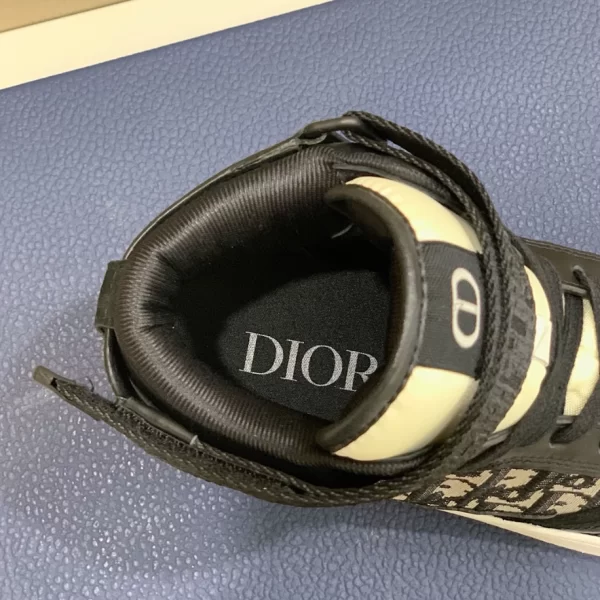 Dior B27 High Sneakers - RDS33