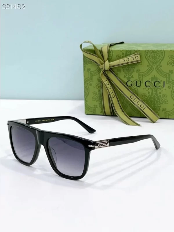 Gucci Sunglasses – GRS09