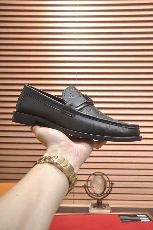 LV Major Loafer - RL60