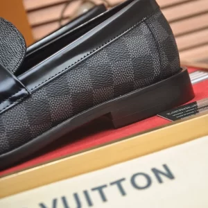 LV Major Loafer - RL64