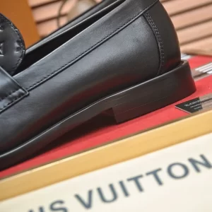 LV Major Loafer - RL60