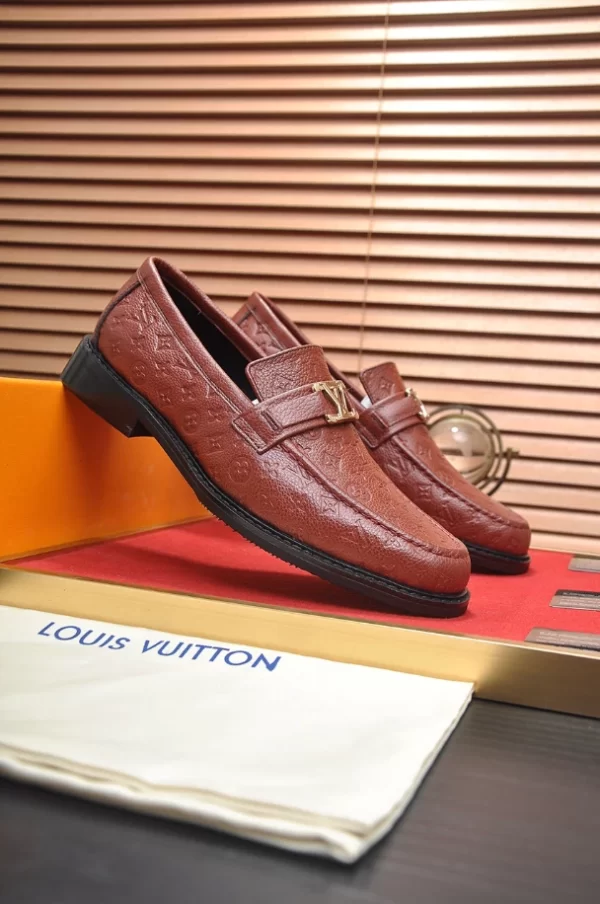 LV Major Loafer – RL47