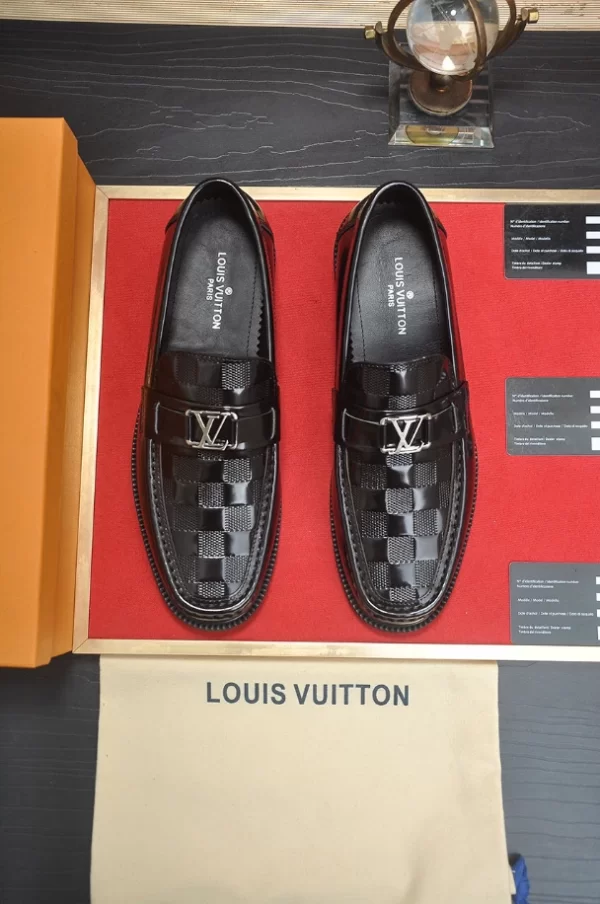 LV Major Loafer - RL63