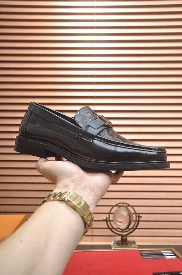 LV Major Loafer - RL63