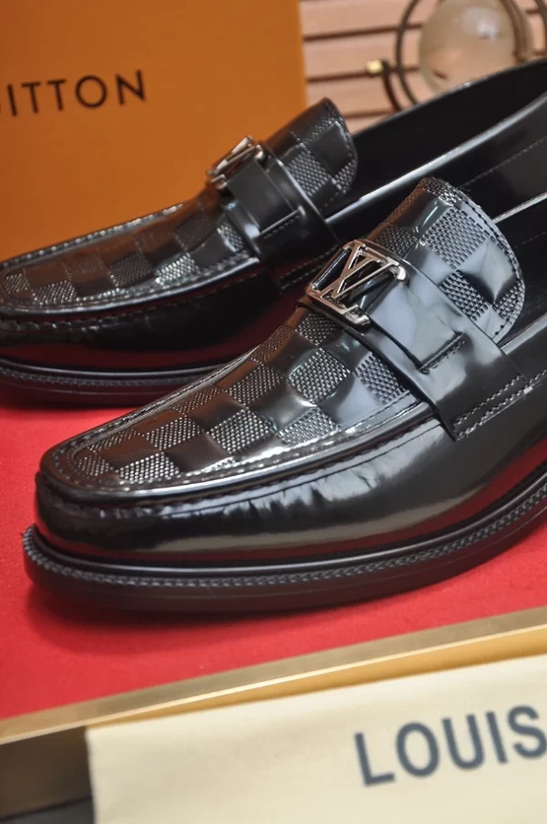 LV Major Loafer - RL63