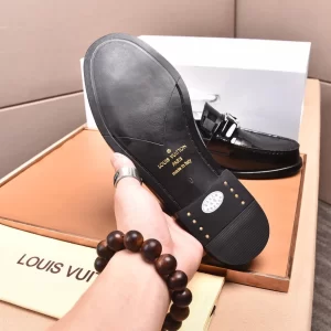 LV Major Loafer - RL68