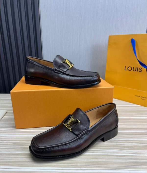 LV Montaigne Loafer - RL76