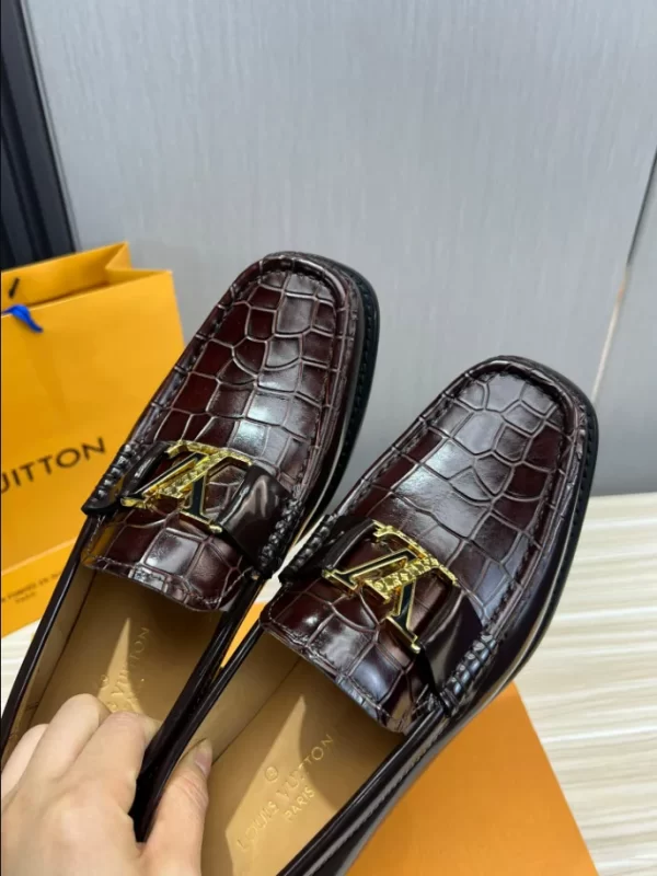 LV Montaigne Loafer - RL78