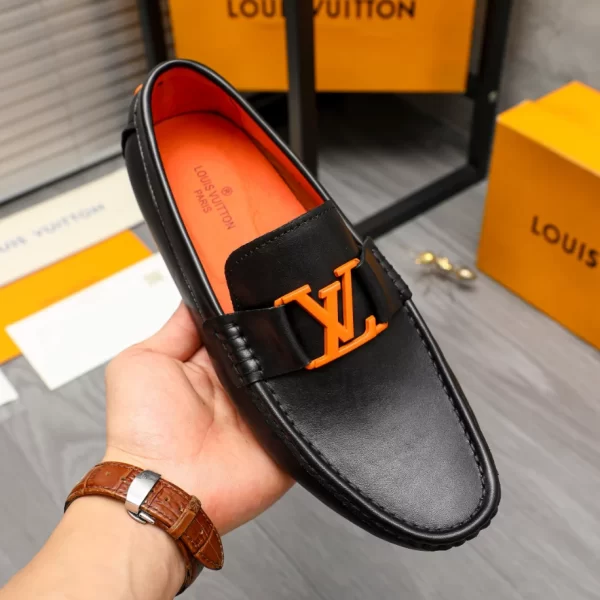 LV Monte Carlo Moccasin