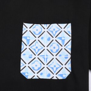 Louis Vuitton T-shirt - LRT32