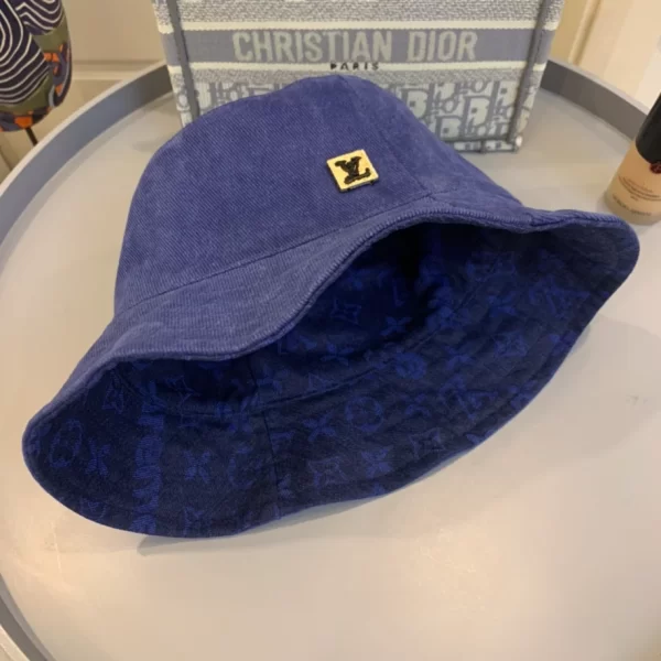 Louis vuitton Bucket Hat – RLC40