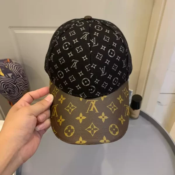 Louis vuitton LV Cap – RLC15