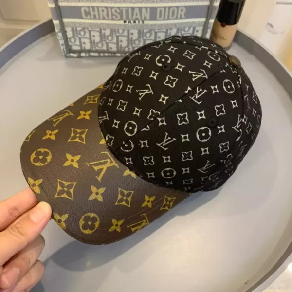 Louis vuitton LV Cap – RLC15