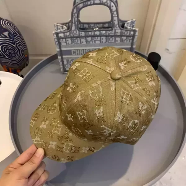 Louis vuitton LV Cap – RLC23