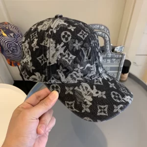 Louis vuitton LV Cap – RLC09