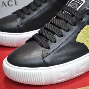 Versace Greca Sneakers - RVS22