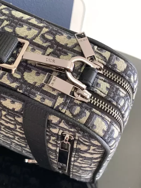 Dior Safari Bag With Strap Beige And Black Dior Oblique Jacquard - RCD0