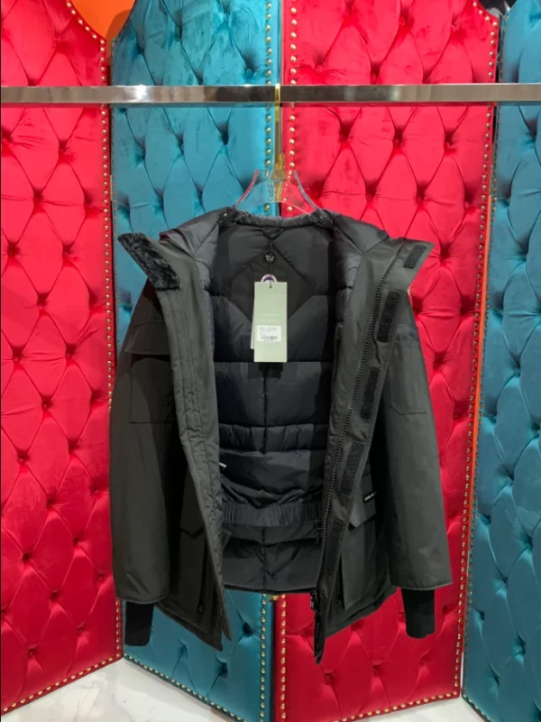 Canada Goose Jacket