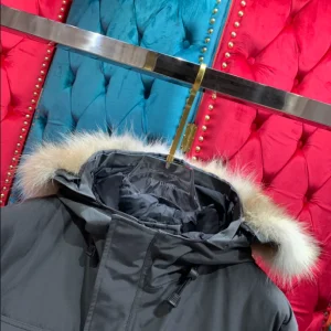 Canada Goose Jacket