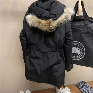 Canada Goose Jacket