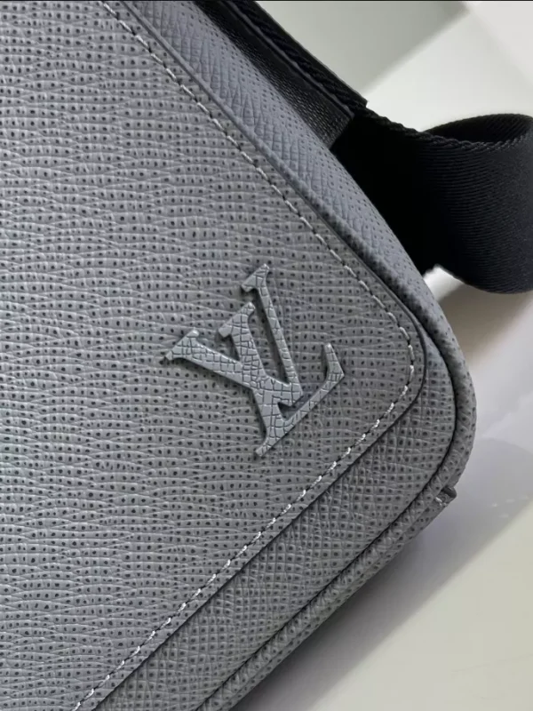 Louis Vuitton District Bag