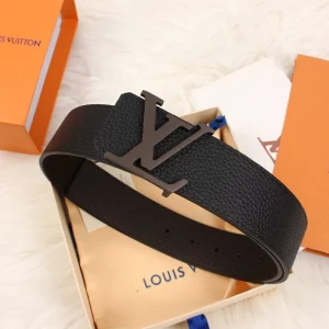 LOUIS VUITTON BELT