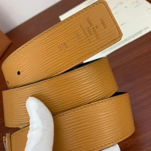 LOUIS VUITTON BELT