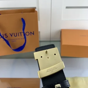 LOUIS VUITTON BELT