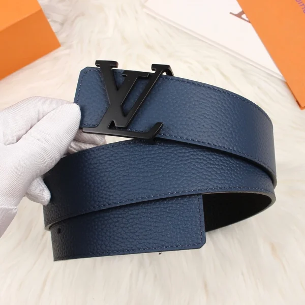 LOUIS VUITTON BELT